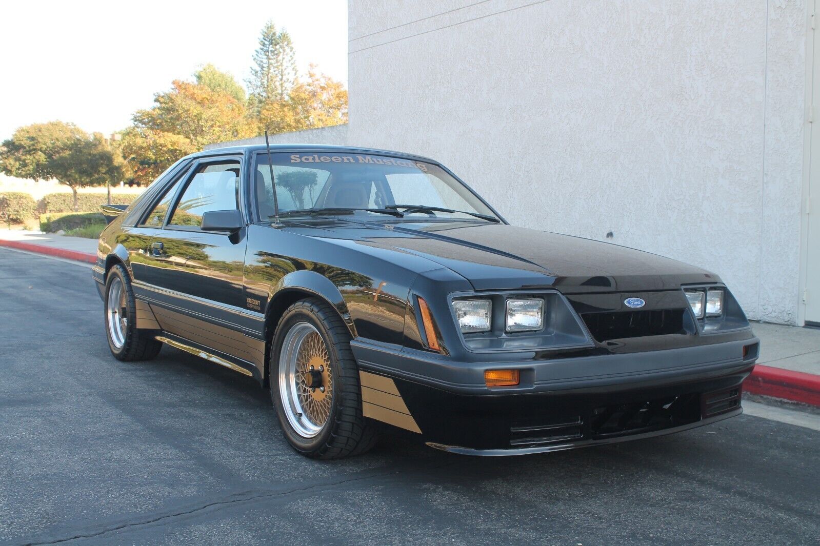 Ford-Mustang-1986-Hatchback