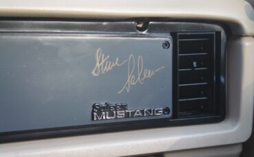 Ford-Mustang-1986-Hatchback-32