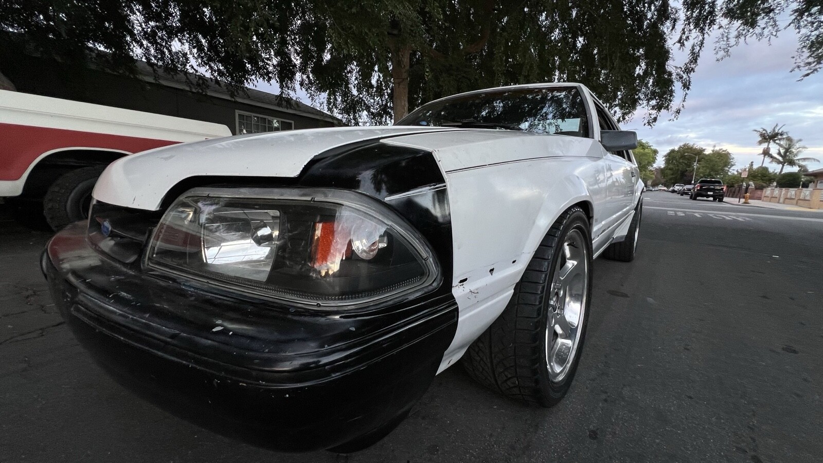 Ford-Mustang-1986-Hatchback-5