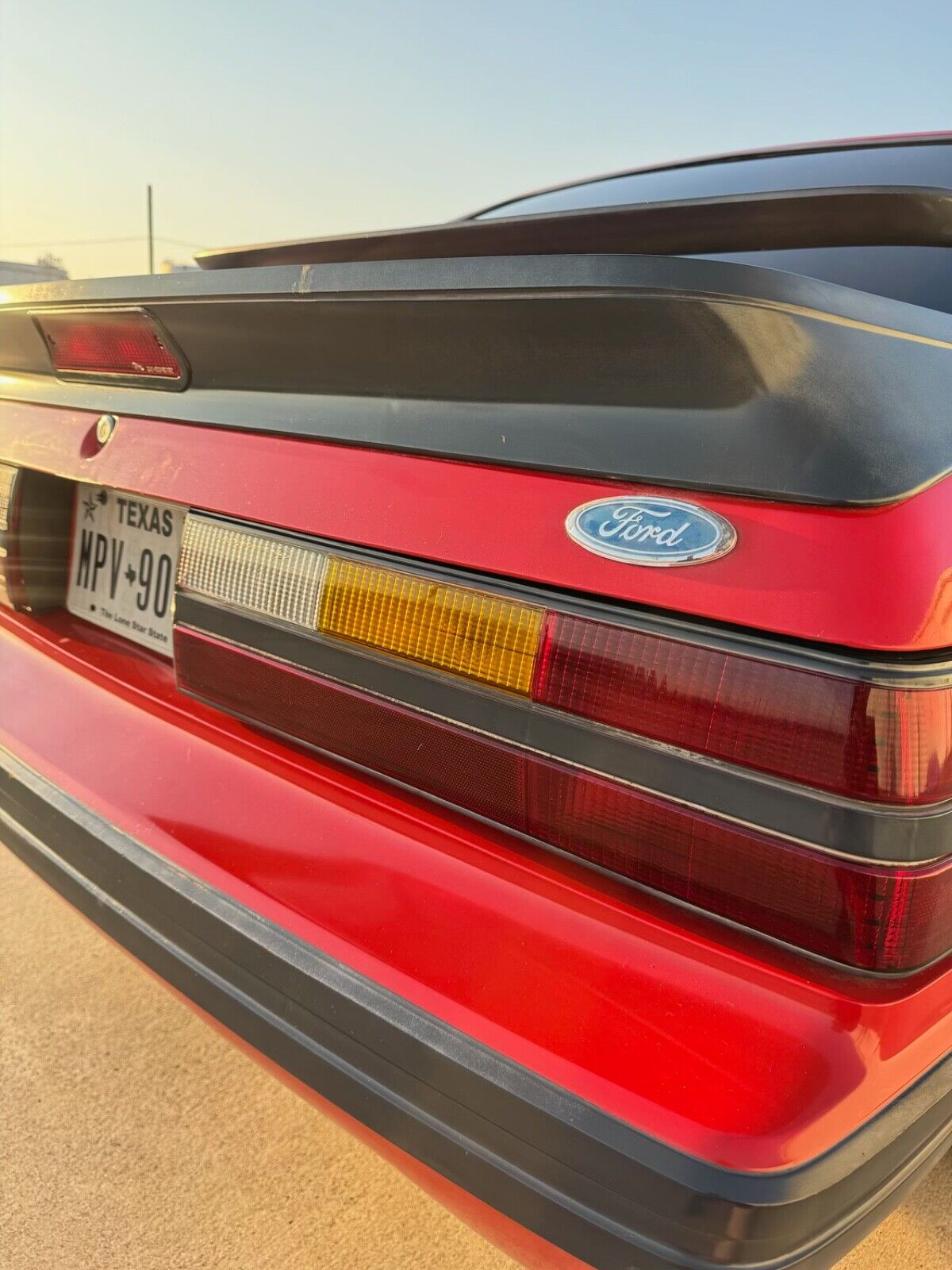 Ford-Mustang-1986-Hatchback-8