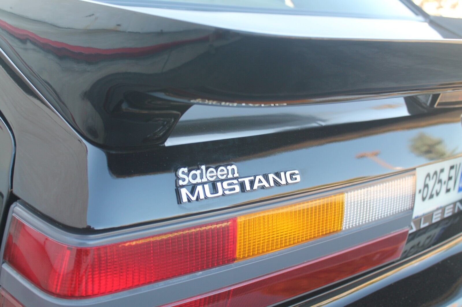 Ford-Mustang-1986-Hatchback-9