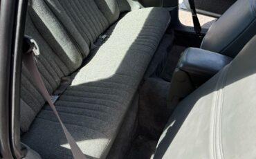 Ford-Mustang-1987-10