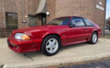 Ford-Mustang-1987-Hatchback-1