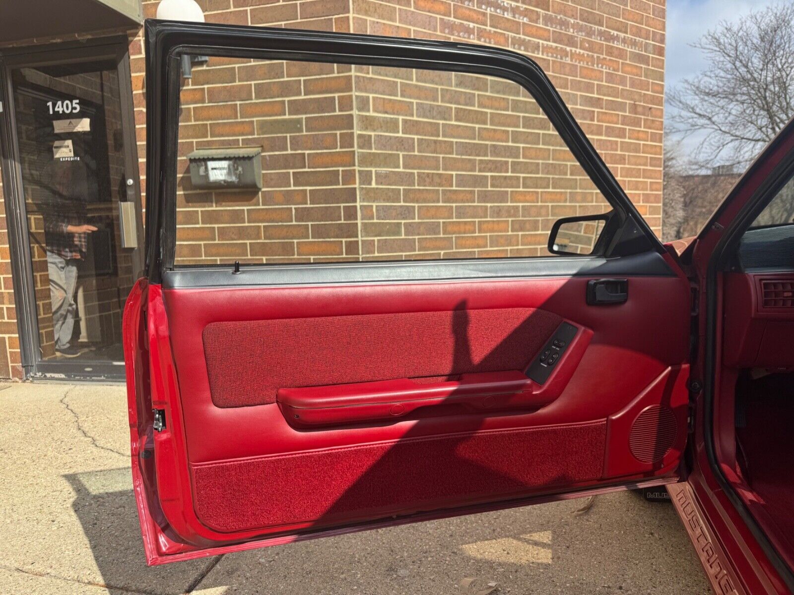 Ford-Mustang-1987-Hatchback-19
