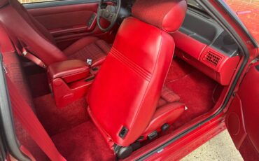 Ford-Mustang-1987-Hatchback-28