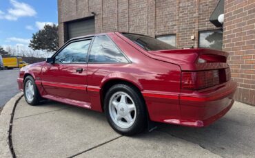 Ford-Mustang-1987-Hatchback-3