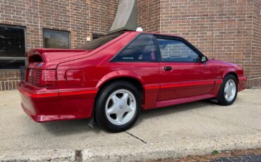 Ford-Mustang-1987-Hatchback-6
