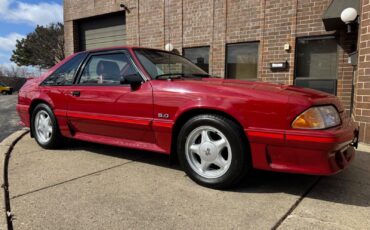Ford-Mustang-1987-Hatchback-8