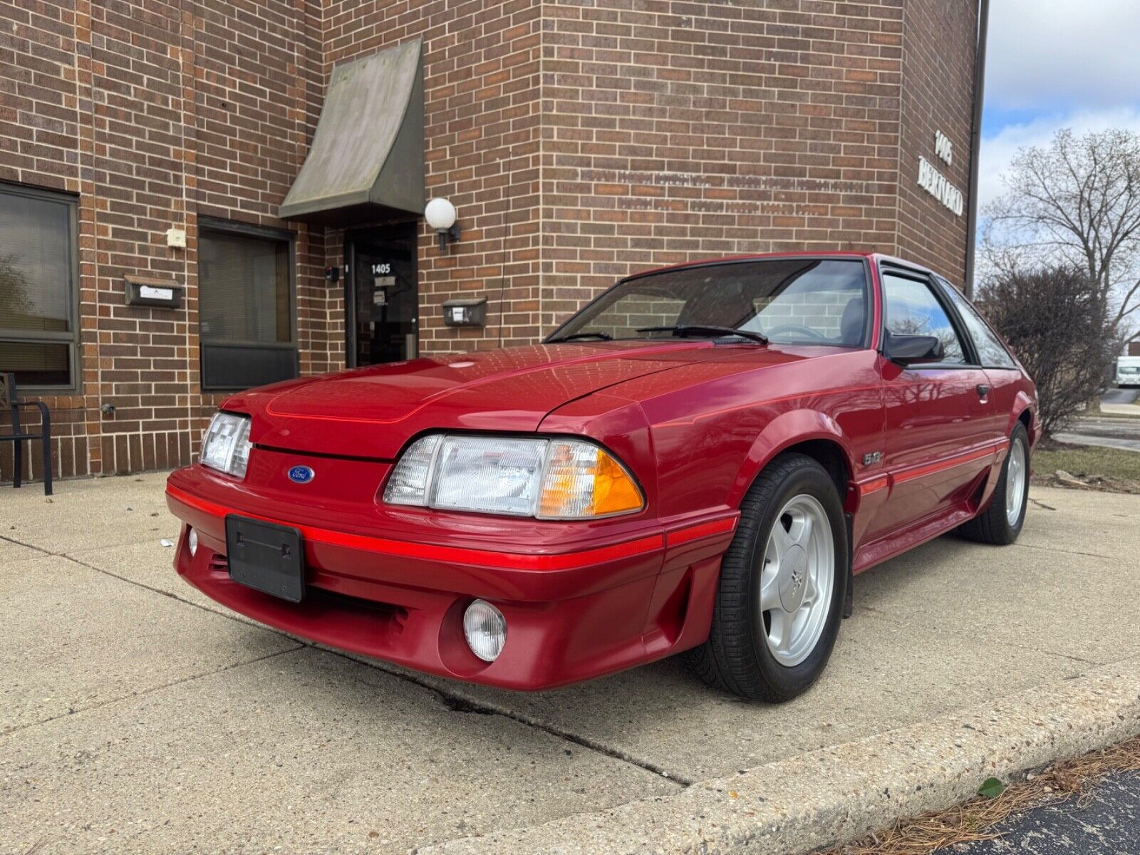 Ford-Mustang-1987-Hatchback