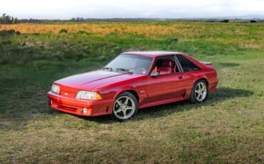 Ford-Mustang-1988-1