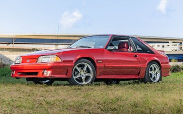 Ford-Mustang-1988