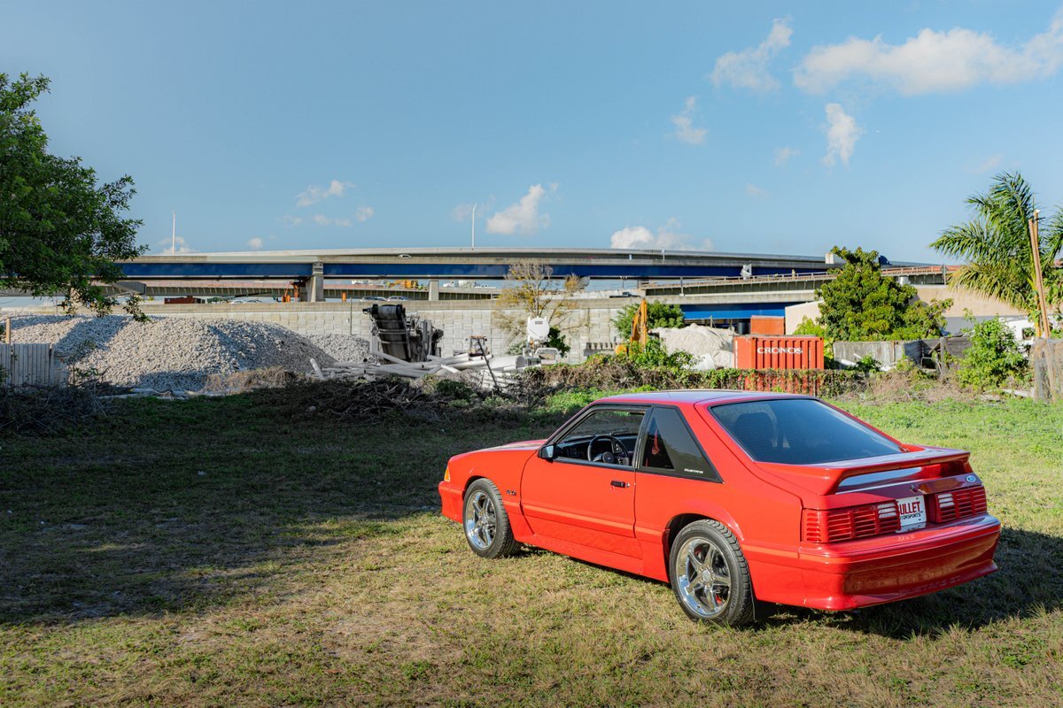 Ford-Mustang-1988-21