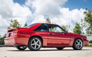Ford-Mustang-1988-24