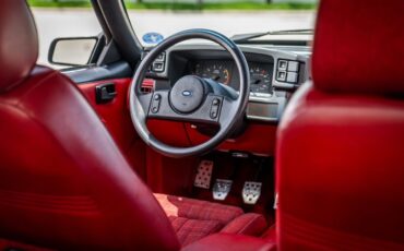Ford-Mustang-1988-36