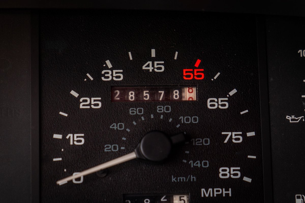 Ford-Mustang-1988-37