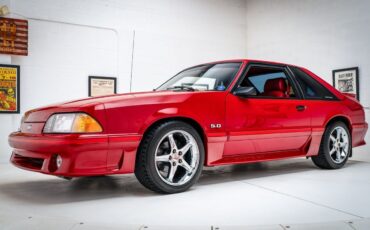 Ford-Mustang-1988-4