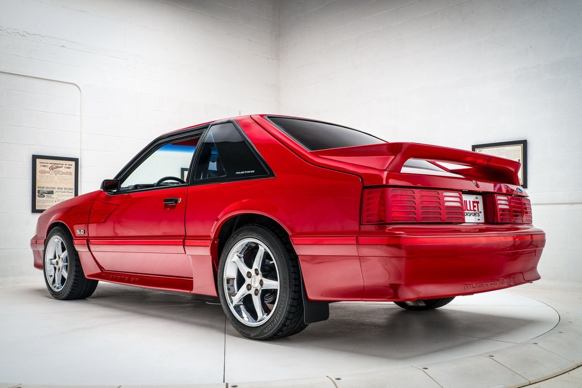 Ford-Mustang-1988-6