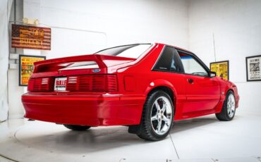 Ford-Mustang-1988-7