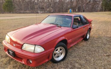 Ford-Mustang-1988-Hatchback-1