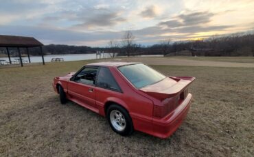 Ford-Mustang-1988-Hatchback-2