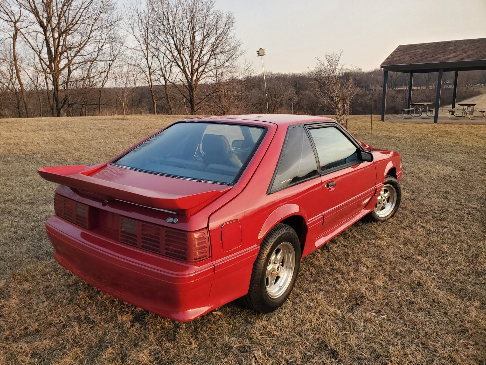 Ford-Mustang-1988-Hatchback-5