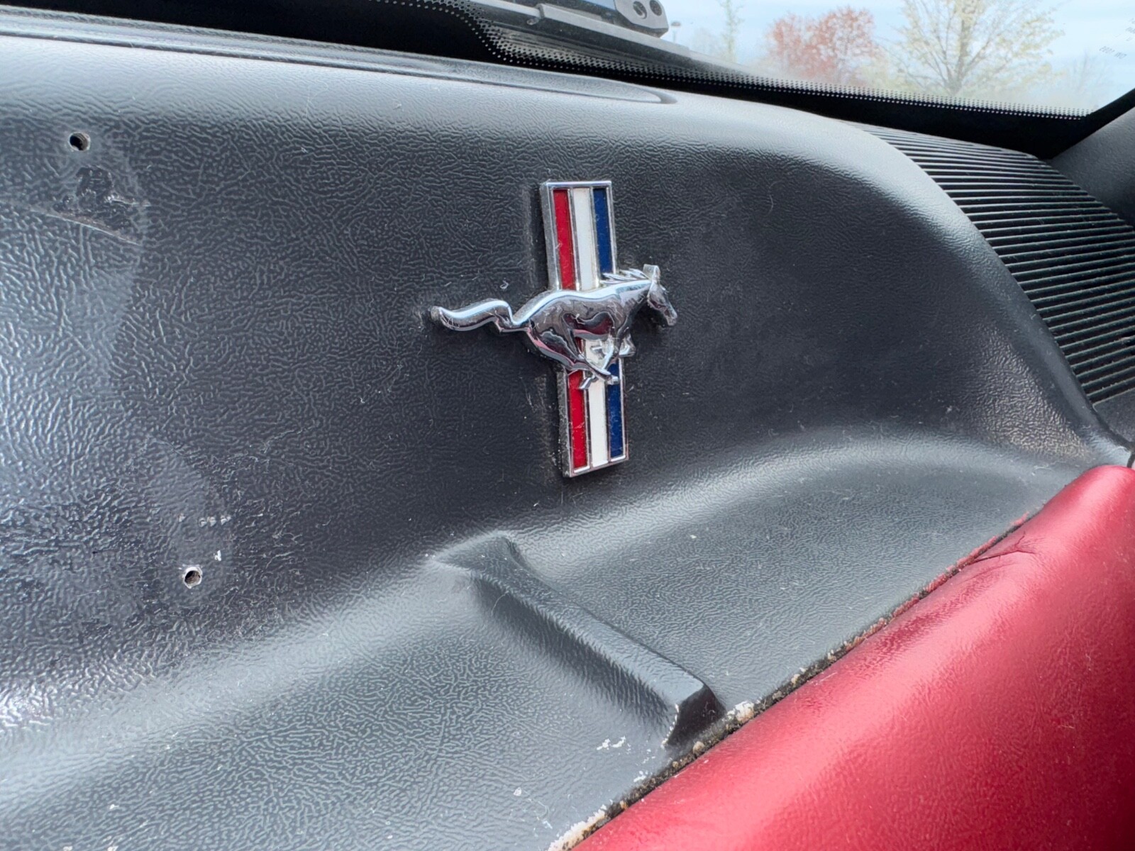Ford-Mustang-1989-33