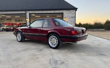 Ford-Mustang-1989-Coupe-1
