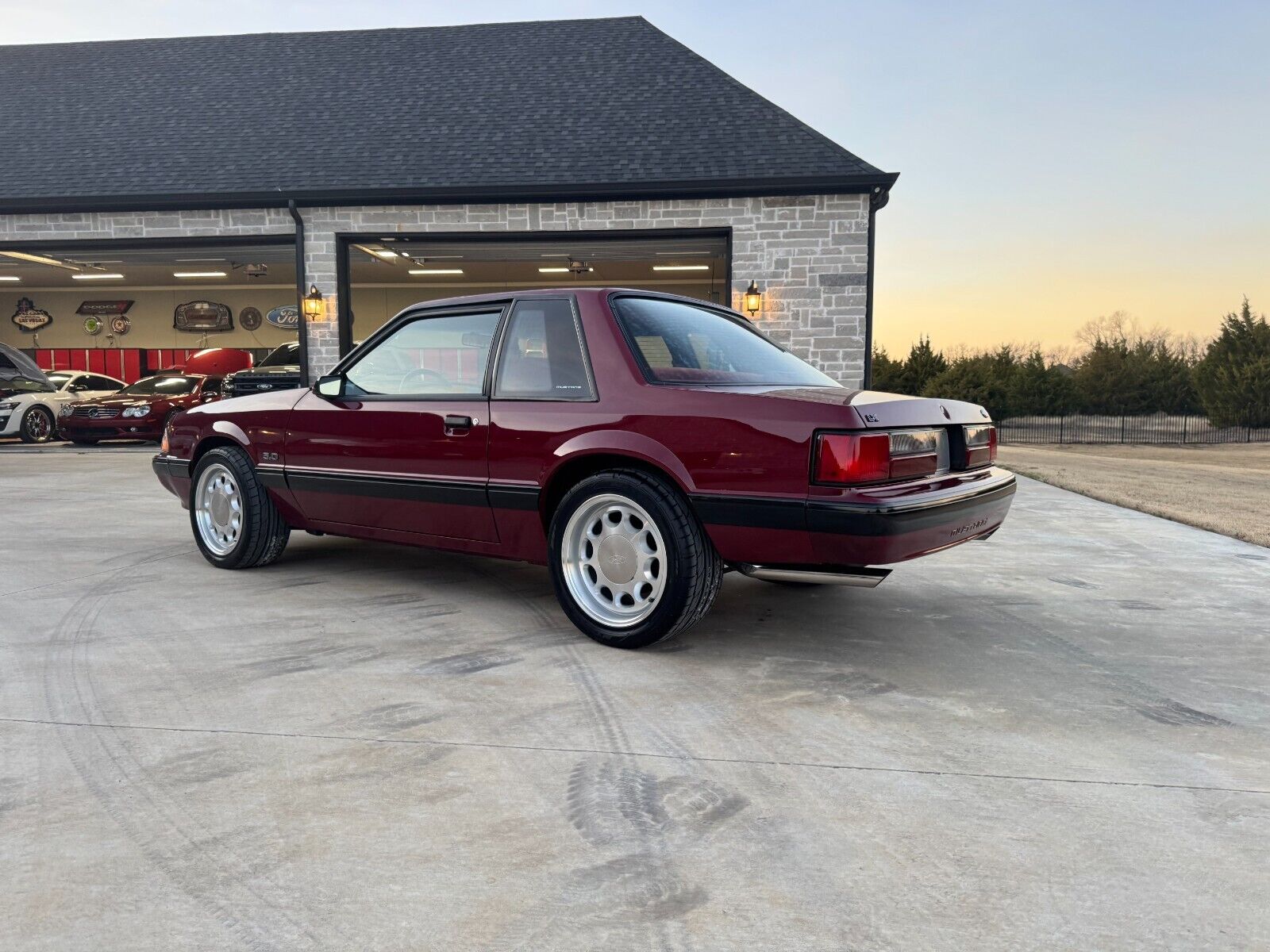 Ford-Mustang-1989-Coupe-1