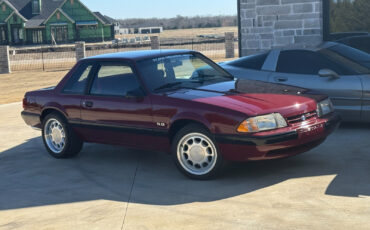 Ford-Mustang-1989-Coupe-2