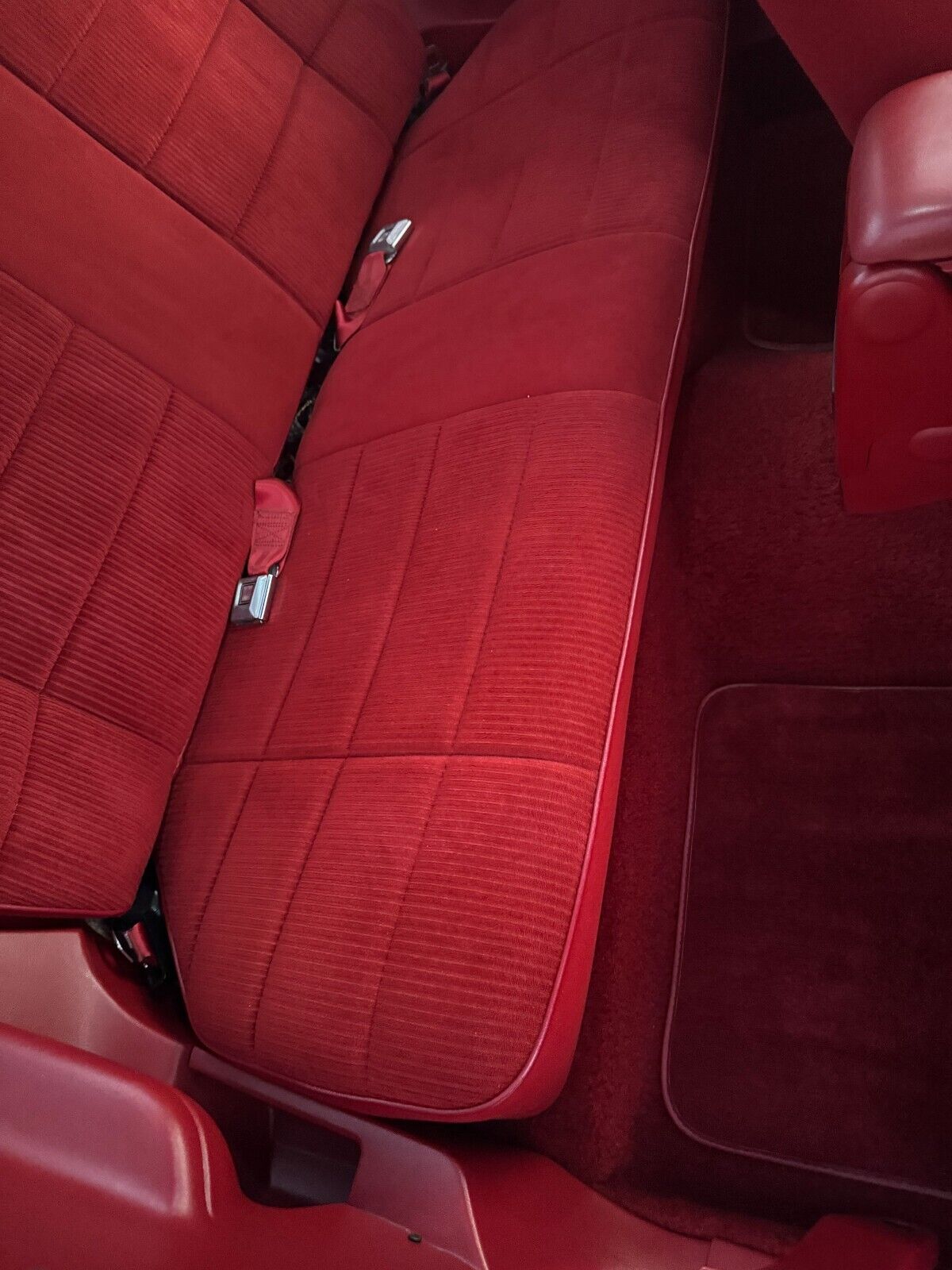 Ford-Mustang-1989-Coupe-35