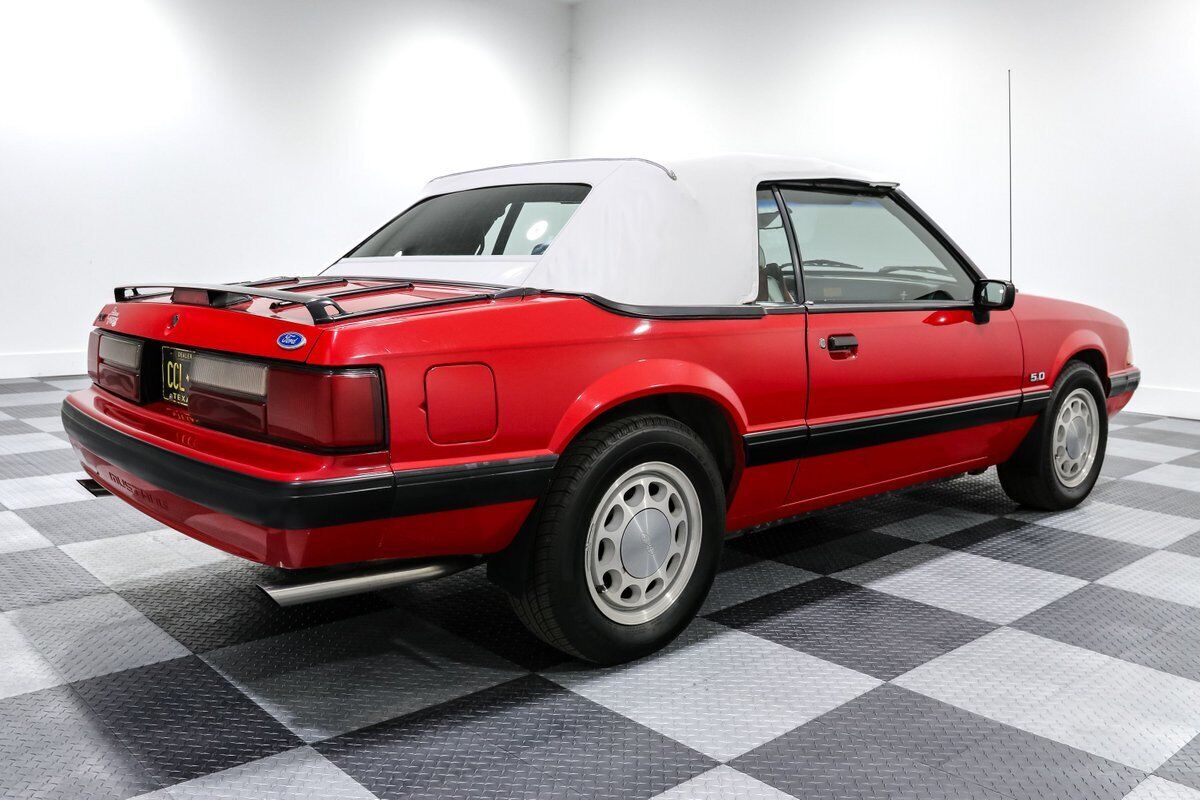 Ford-Mustang-1990-Convertible-12
