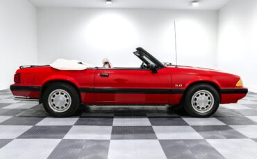Ford-Mustang-1990-Convertible-13
