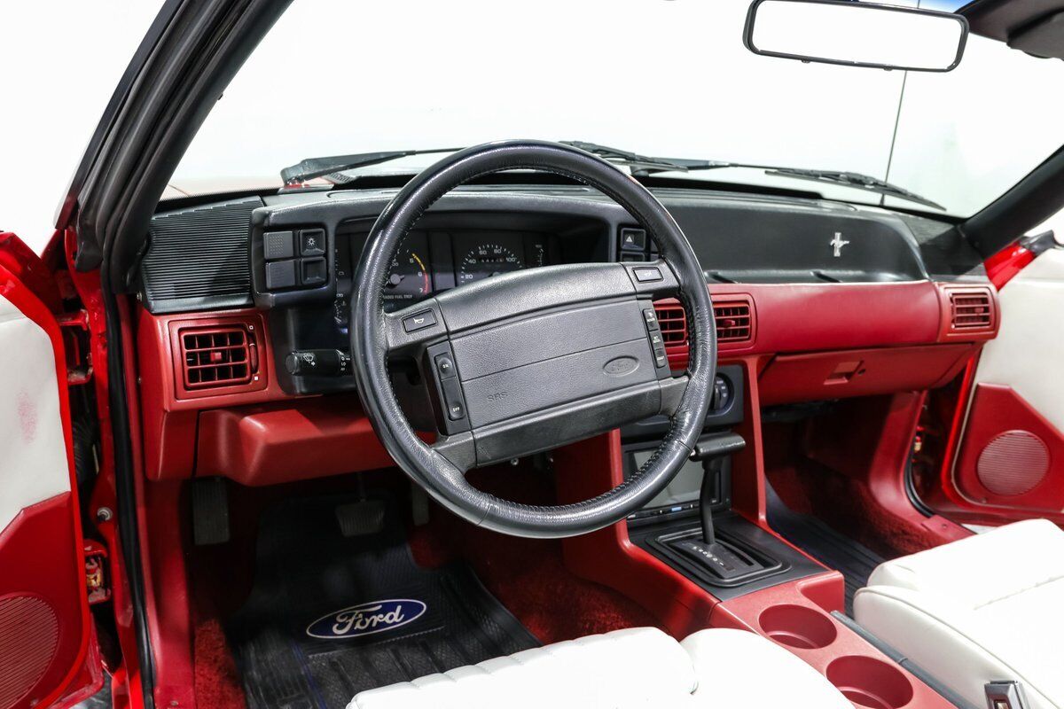 Ford-Mustang-1990-Convertible-18