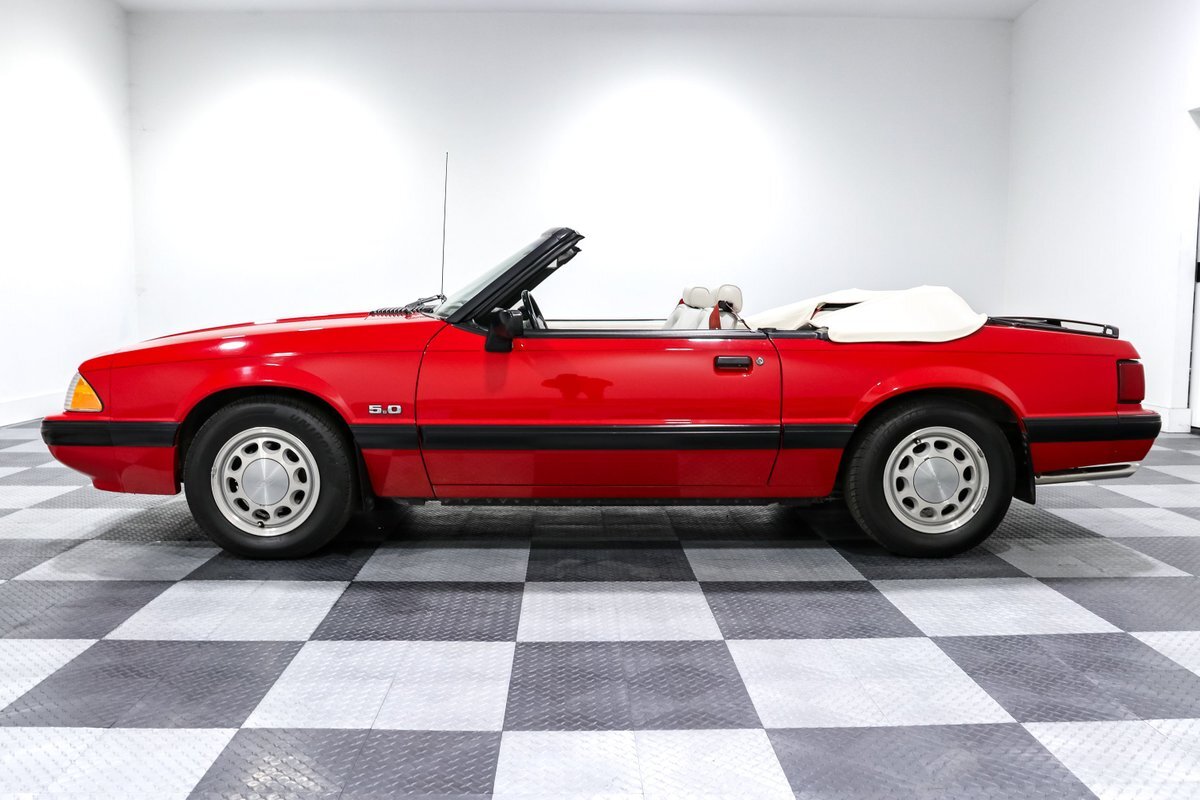 Ford-Mustang-1990-Convertible-6