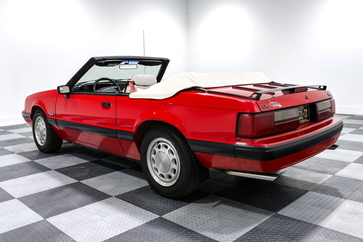 Ford-Mustang-1990-Convertible-7