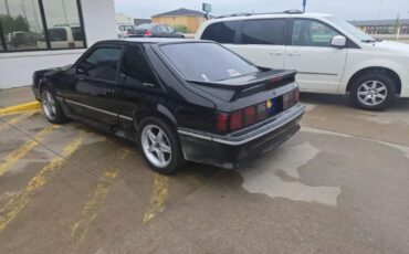 Ford-Mustang-1990-Coupe-3