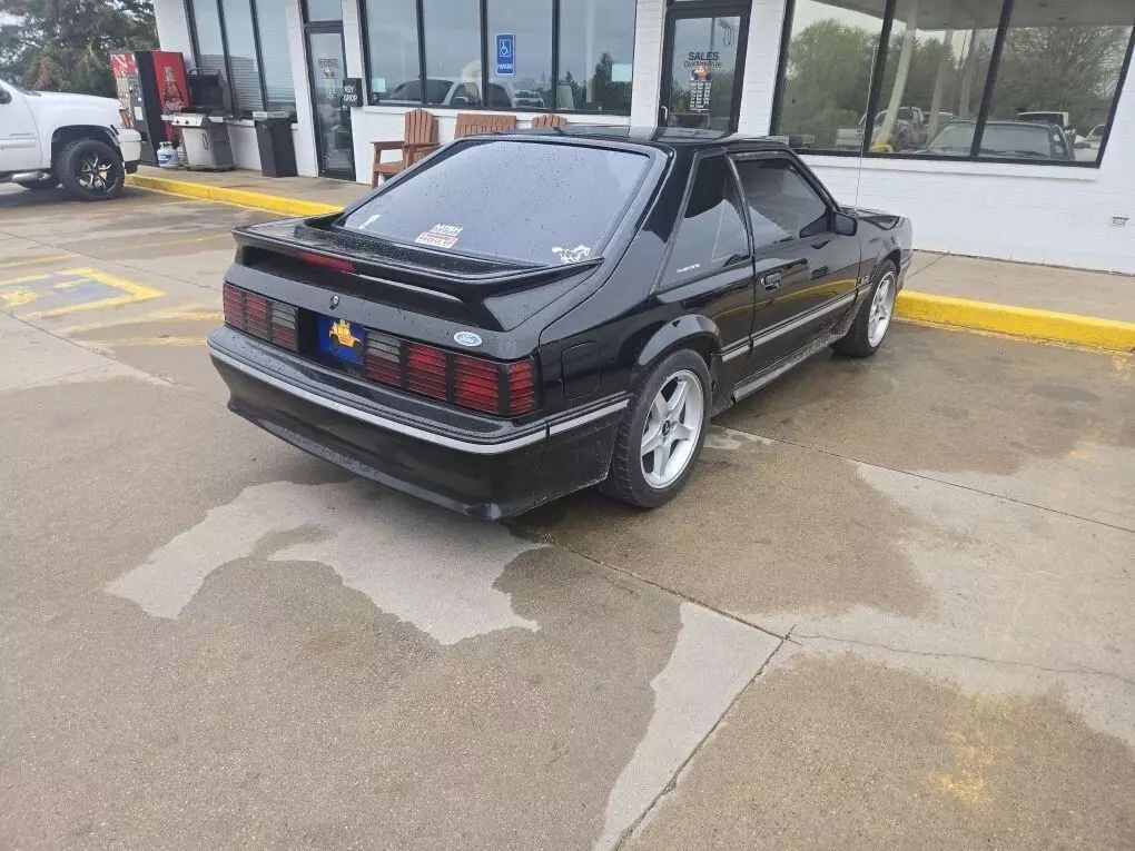 Ford-Mustang-1990-Coupe-4