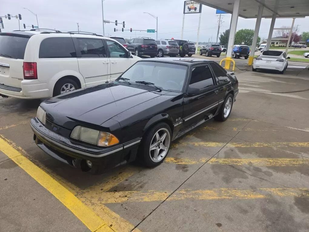Ford-Mustang-1990-Coupe