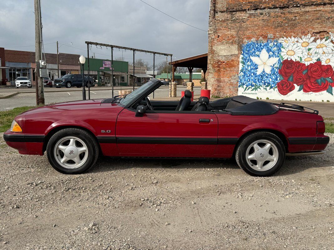 Ford-Mustang-1991-22