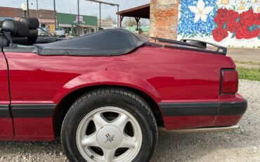 Ford-Mustang-1991-25