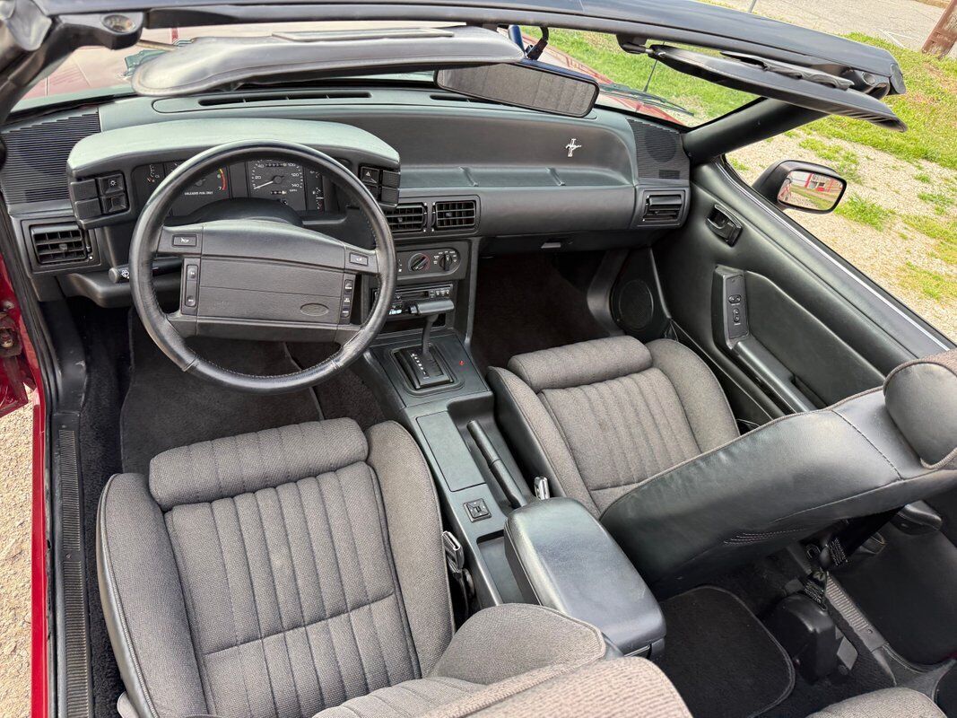 Ford-Mustang-1991-8