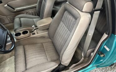 Ford-Mustang-1991-Hatchback-21