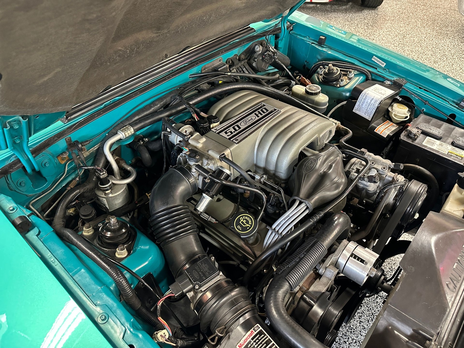 Ford-Mustang-1991-Hatchback-29
