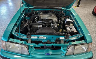 Ford-Mustang-1991-Hatchback-33