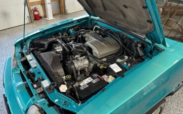 Ford-Mustang-1991-Hatchback-35