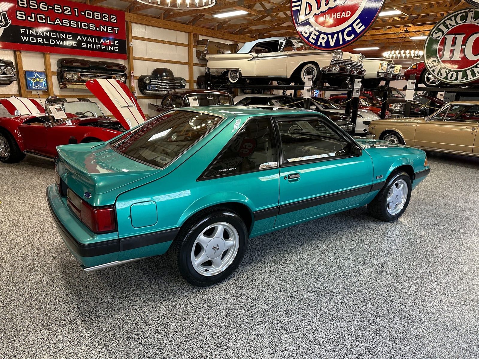 Ford-Mustang-1991-Hatchback-6