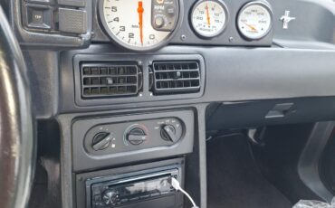 Ford-Mustang-1992-Convertible-24