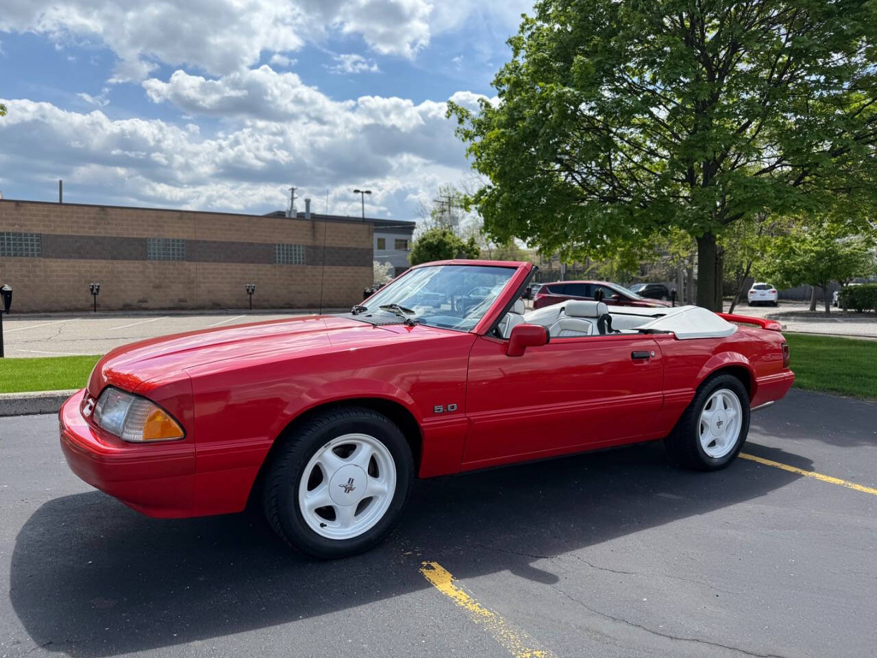 Ford-Mustang-1992-Convertible-32