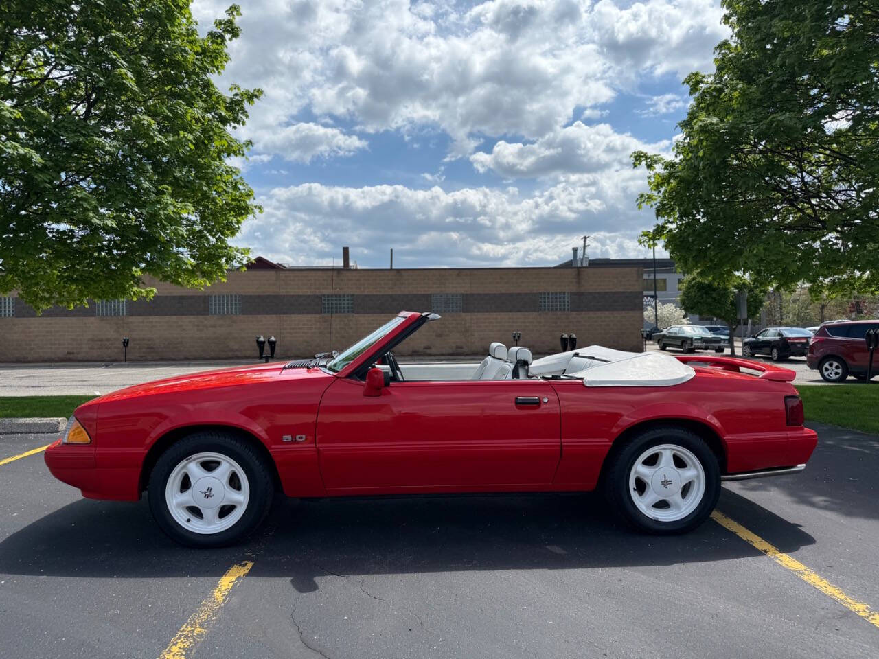 Ford-Mustang-1992-Convertible-33