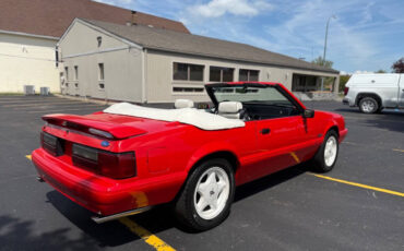 Ford-Mustang-1992-Convertible-36
